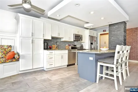 301 Beech Street Hackensack NJ 07601