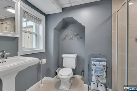 85 Larsen Road West Milford NJ 07480