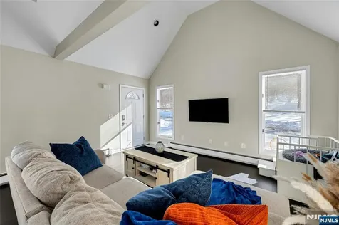 3 Redmans Drive Jefferson Township NJ 07438
