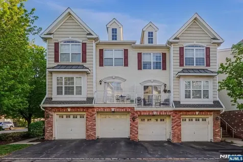 2 Marina Drive Bayonne NJ 07002