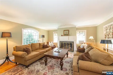 376 Lafayette Road Harrington Park NJ 07640