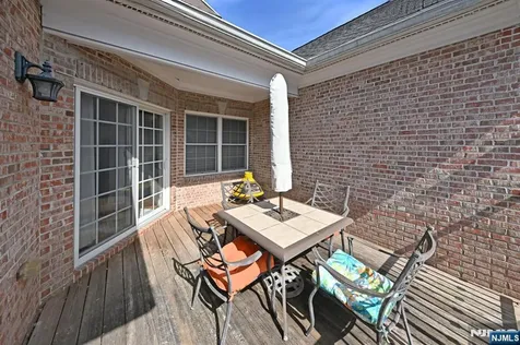2303 Rio Vista Lane Northvale NJ 07647