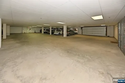 2303 Rio Vista Lane Northvale NJ 07647