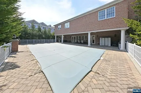 2303 Rio Vista Lane Northvale NJ 07647