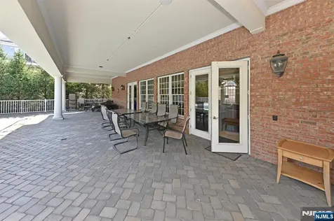 2303 Rio Vista Lane Northvale NJ 07647