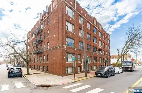 1870 John F Kennedy Boulevard Jersey City NJ 07304