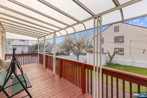 271 Outwater Lane Saddle Brook NJ 07663