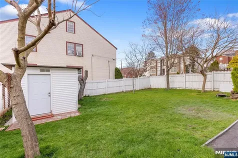 271 Outwater Lane Saddle Brook NJ 07663