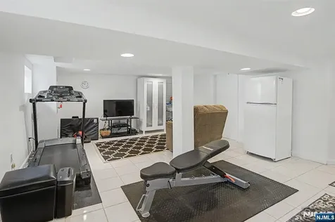 428 Innes Road Wood Ridge NJ 07075