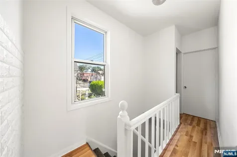 539 Bergen Boulevard Ridgefield NJ 07657