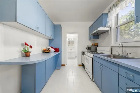 539 Bergen Boulevard Ridgefield NJ 07657