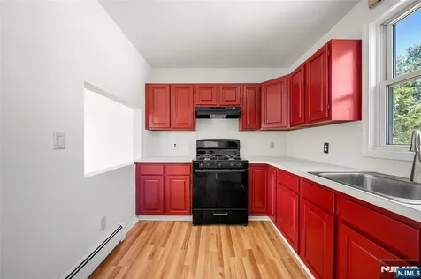 539 Bergen Boulevard Ridgefield NJ 07657