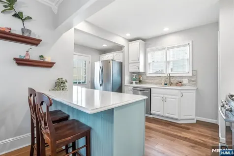 501 Chase Avenue Lyndhurst NJ 07071