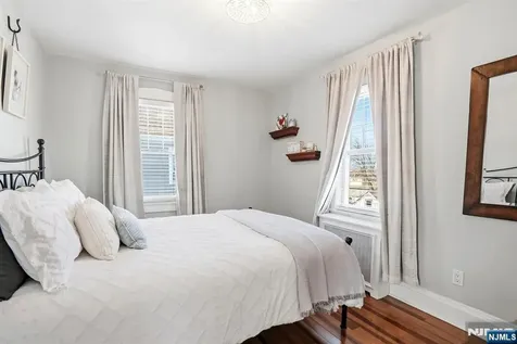 501 Chase Avenue Lyndhurst NJ 07071