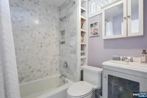 501 Chase Avenue Lyndhurst NJ 07071