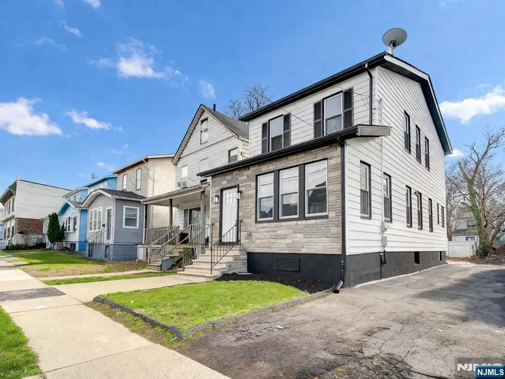 88 Paine Avenue Irvington NJ 07111