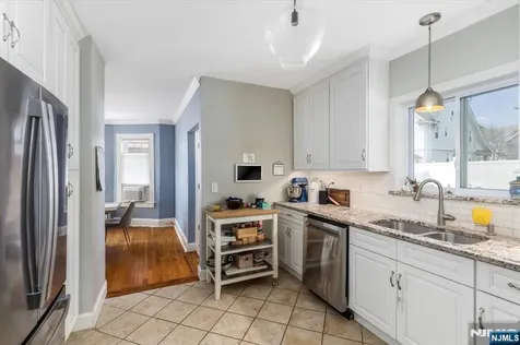 36 Hasbrouck Place Rutherford NJ 07070