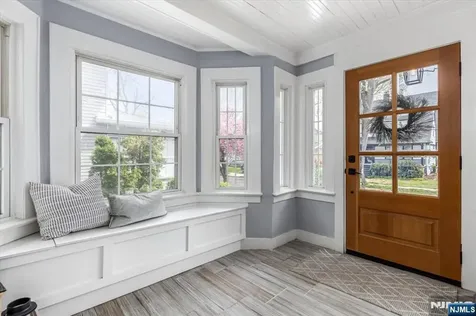 36 Hasbrouck Place Rutherford NJ 07070