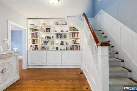 36 Hasbrouck Place Rutherford NJ 07070