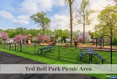 29 Lindbergh Parkway Waldwick NJ 07463