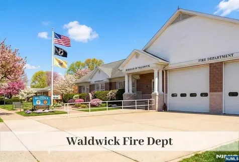 29 Lindbergh Parkway Waldwick NJ 07463