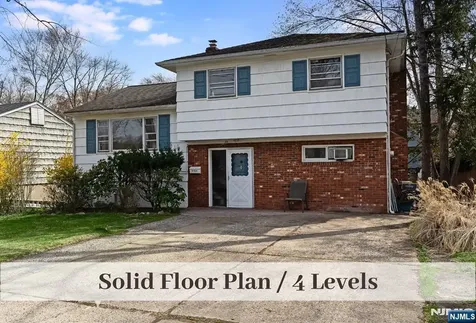 29 Lindbergh Parkway Waldwick NJ 07463