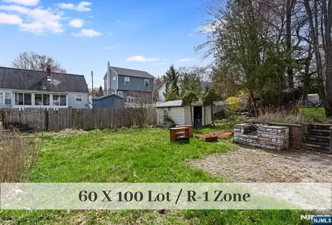29 Lindbergh Parkway Waldwick NJ 07463