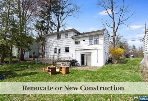 29 Lindbergh Parkway Waldwick NJ 07463