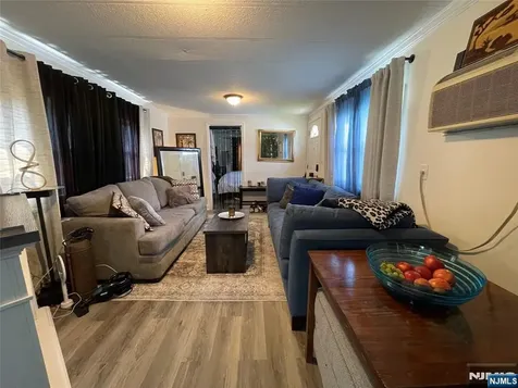 28 Finns Drive Wayne NJ 07470