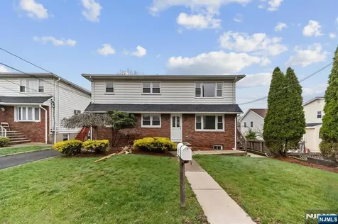 11 Sibel Court Woodland Park NJ 07424