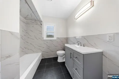 11 Sibel Court Woodland Park NJ 07424