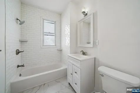 55 Naden Avenue Irvington NJ 07111