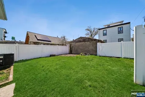55 Naden Avenue Irvington NJ 07111