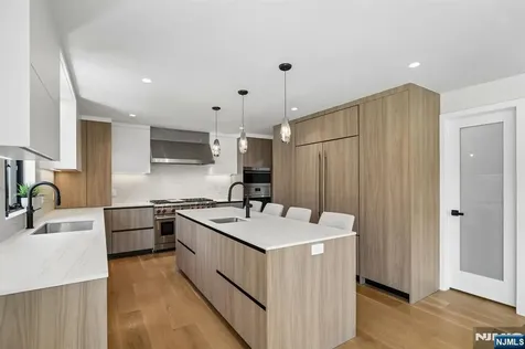 45 Meadow Street Demarest NJ 07627