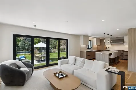 45 Meadow Street Demarest NJ 07627