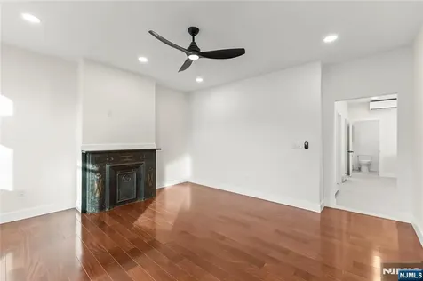633 Lafayette Avenue Hawthorne NJ 07506