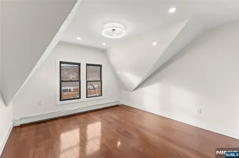 633 Lafayette Avenue Hawthorne NJ 07506
