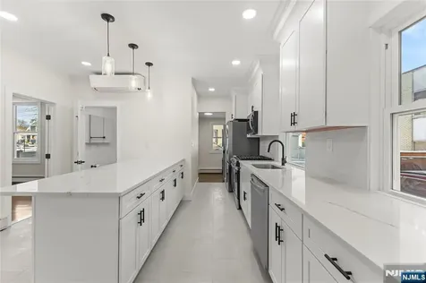 633 Lafayette Avenue Hawthorne NJ 07506