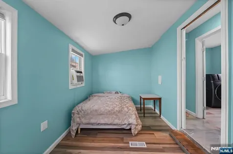 21 Helen Drive Moonachie NJ 07074