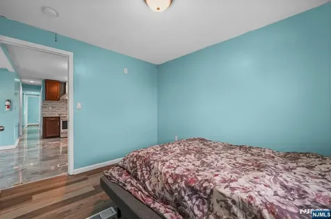 21 Helen Drive Moonachie NJ 07074