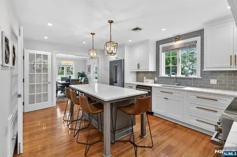 20 Parkview Drive Millburn NJ 07041