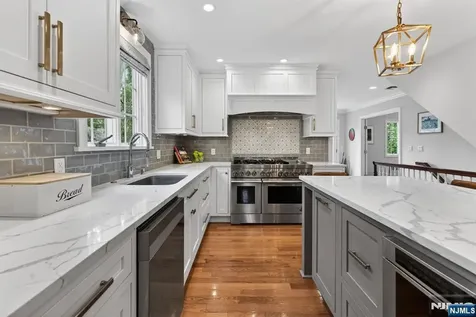 20 Parkview Drive Millburn NJ 07041