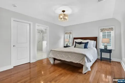 20 Parkview Drive Millburn NJ 07041