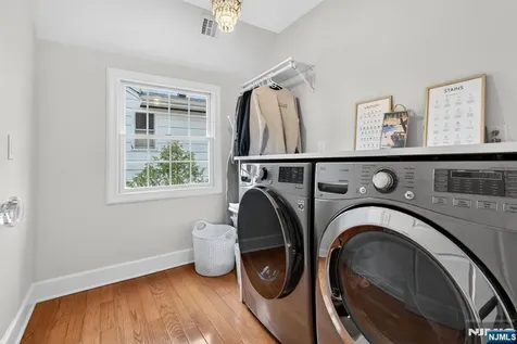 20 Parkview Drive Millburn NJ 07041