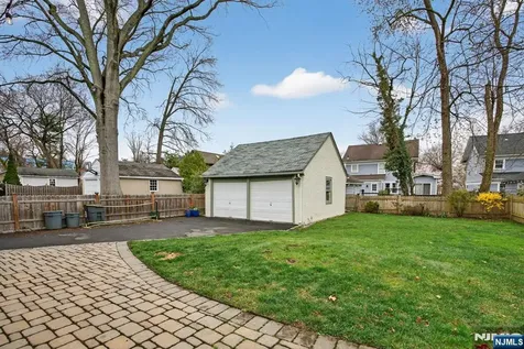 20 Parkview Drive Millburn NJ 07041