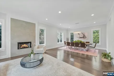 45 Brook Way Demarest NJ 07627