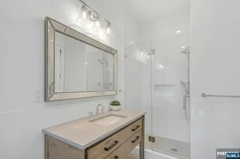 45 Brook Way Demarest NJ 07627