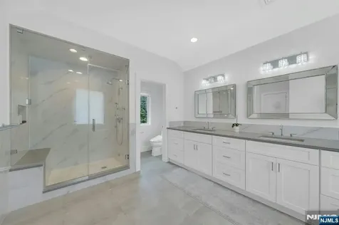 45 Brook Way Demarest NJ 07627