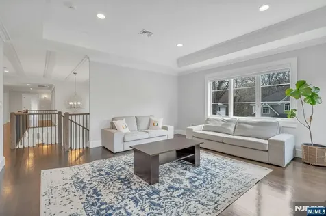 45 Brook Way Demarest NJ 07627
