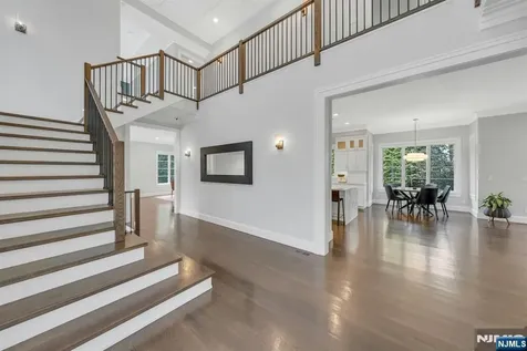 45 Brook Way Demarest NJ 07627